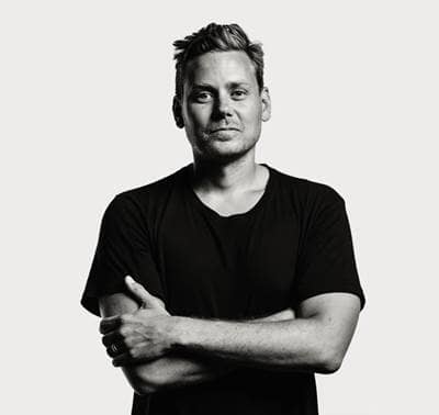 #775 - The Ruthless Elimination of Hurry: John Mark Comer