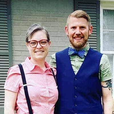 #926 - Christ and Queer Marriage: Aaron and Liz Munson