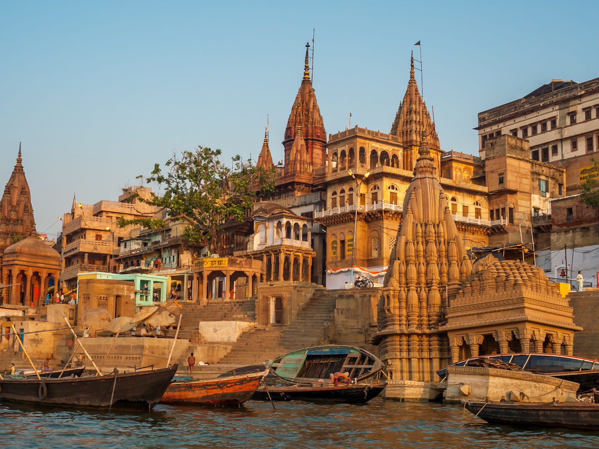 Divine Destinations: Guide to India's Most Revered Sacred Sites - History of Varanasi