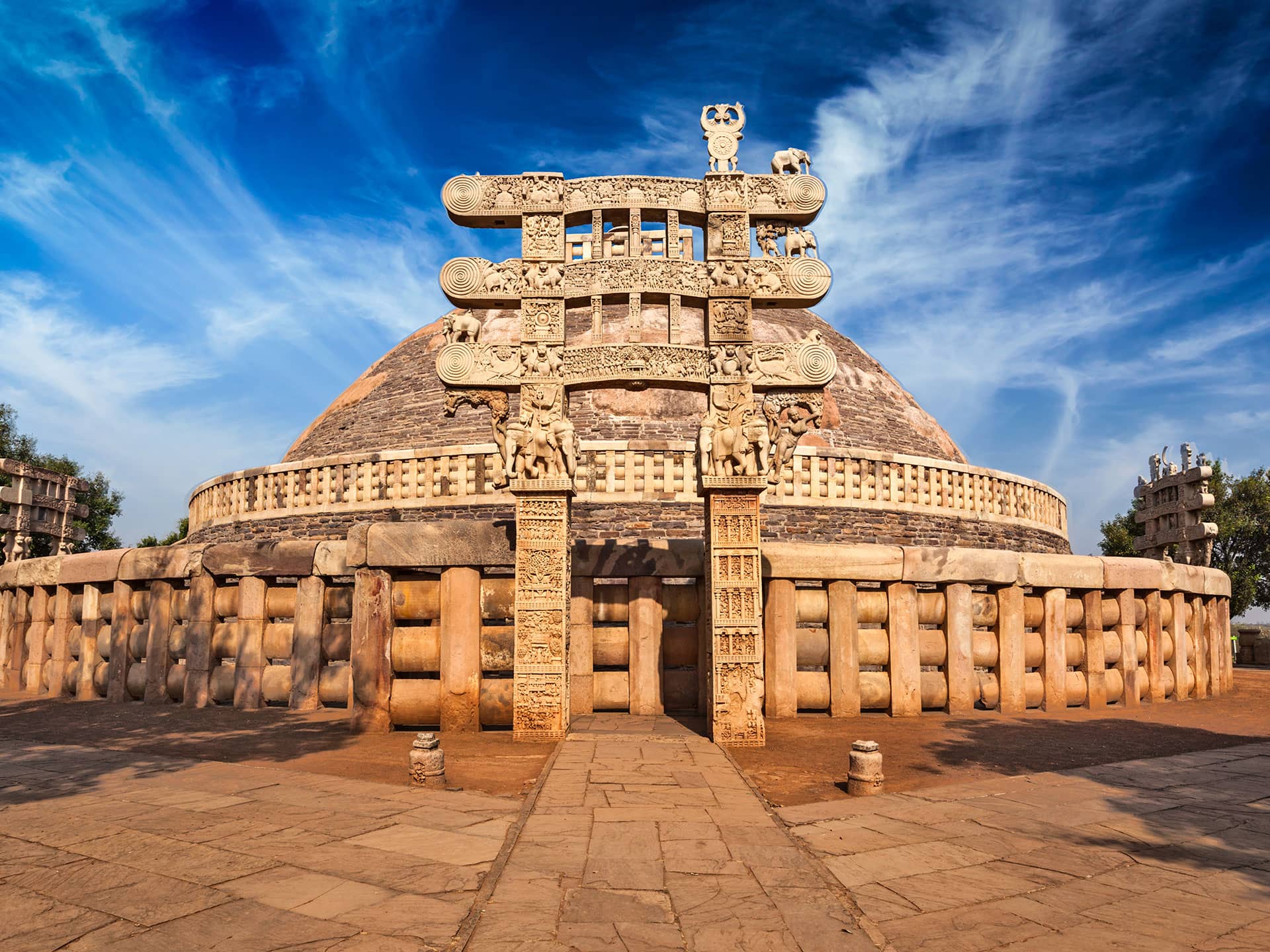 Buddhist Monuments At Sanchi Patheos Sacred Spaces