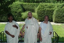 Pontifices (L to R) Q. Caecilius Metellus, K. Fabius Modianus, and M. Horatius